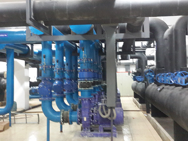 管道機(jī)房